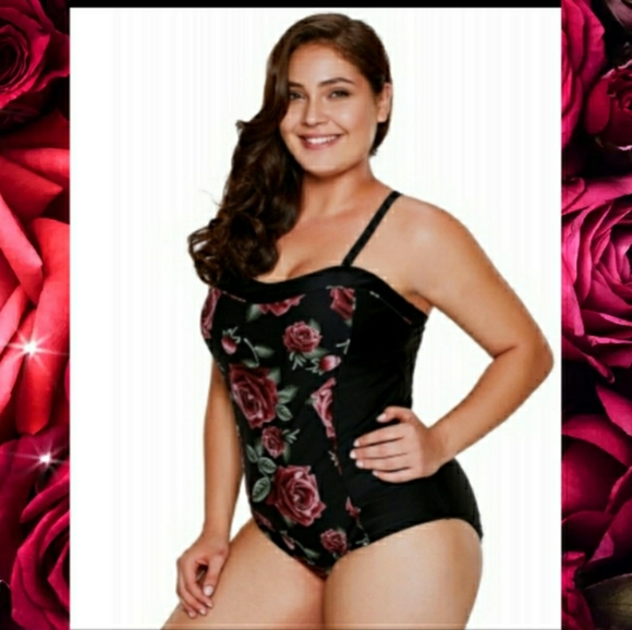 Clearance blooming rose hourglass swimsuit - Picture 3 of 3